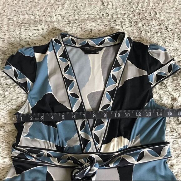 BCBGMAXAZARIA Petite Small A-Line Color-Block Belted Knee Length Dress. Retro. - Picture 8 of 10